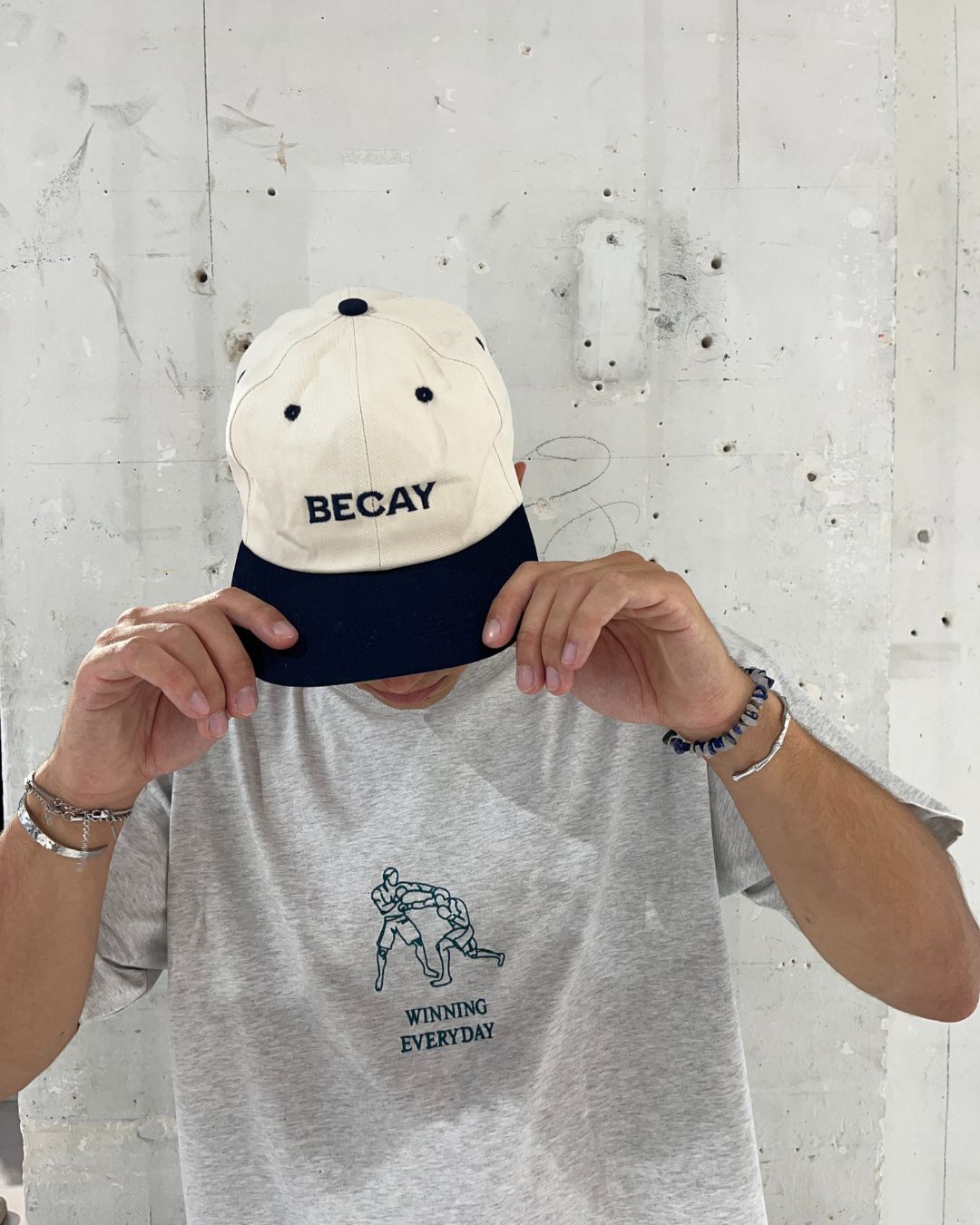 Hot W&B Cap