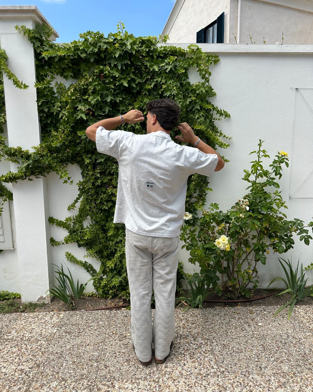 Ilia Light Gray T-Shirt