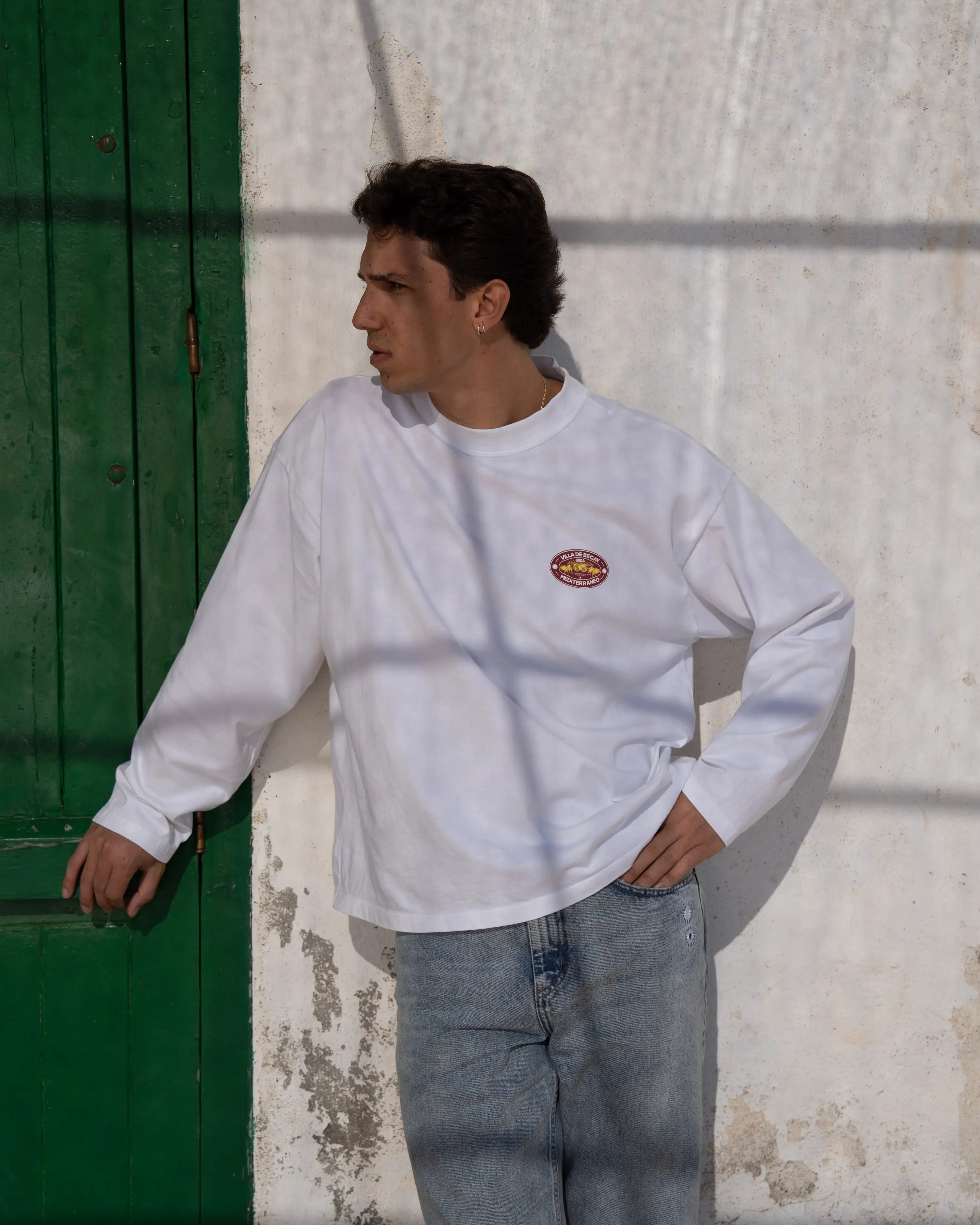 Hotel Longsleeve White & Red