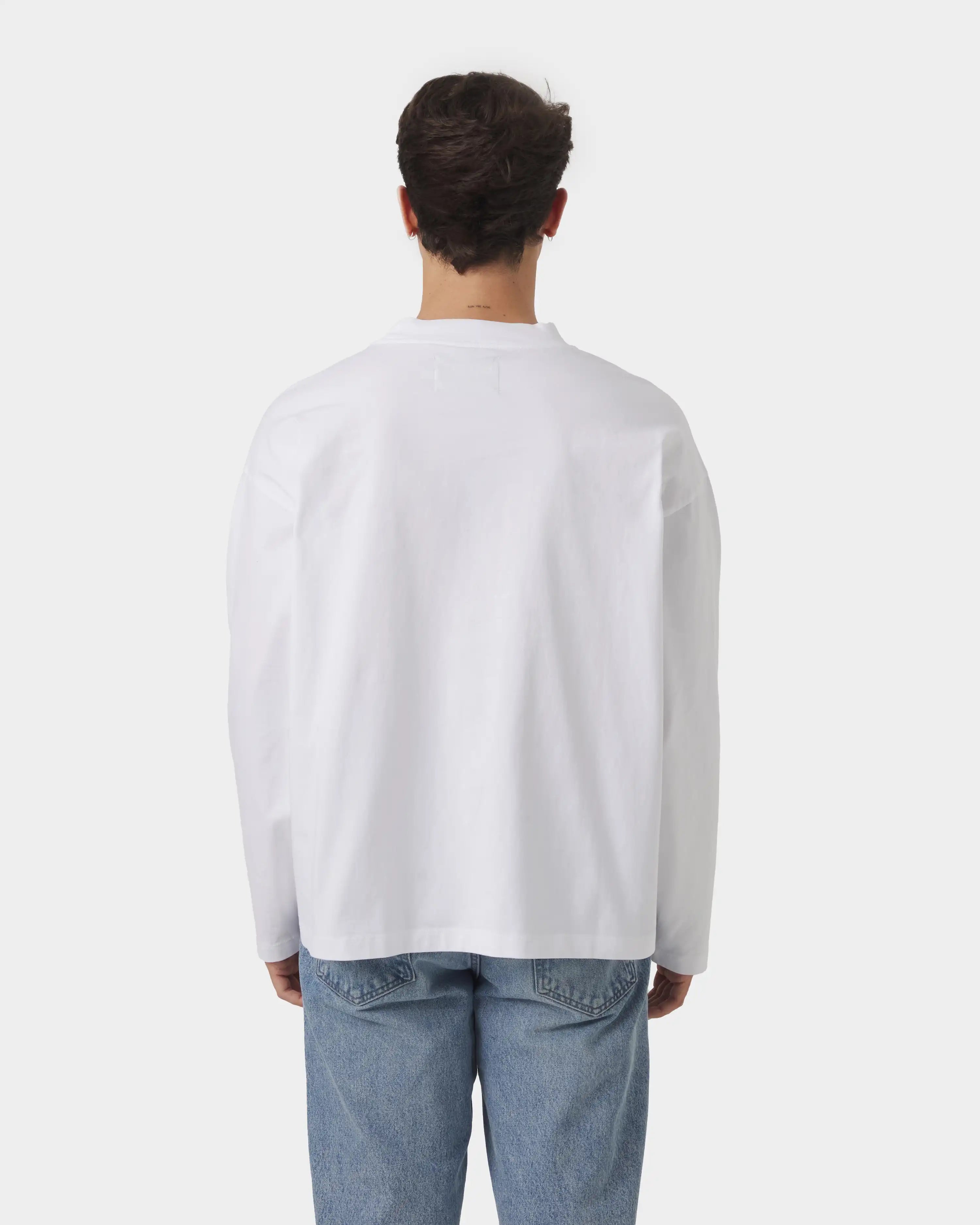 Location Longsleeve White