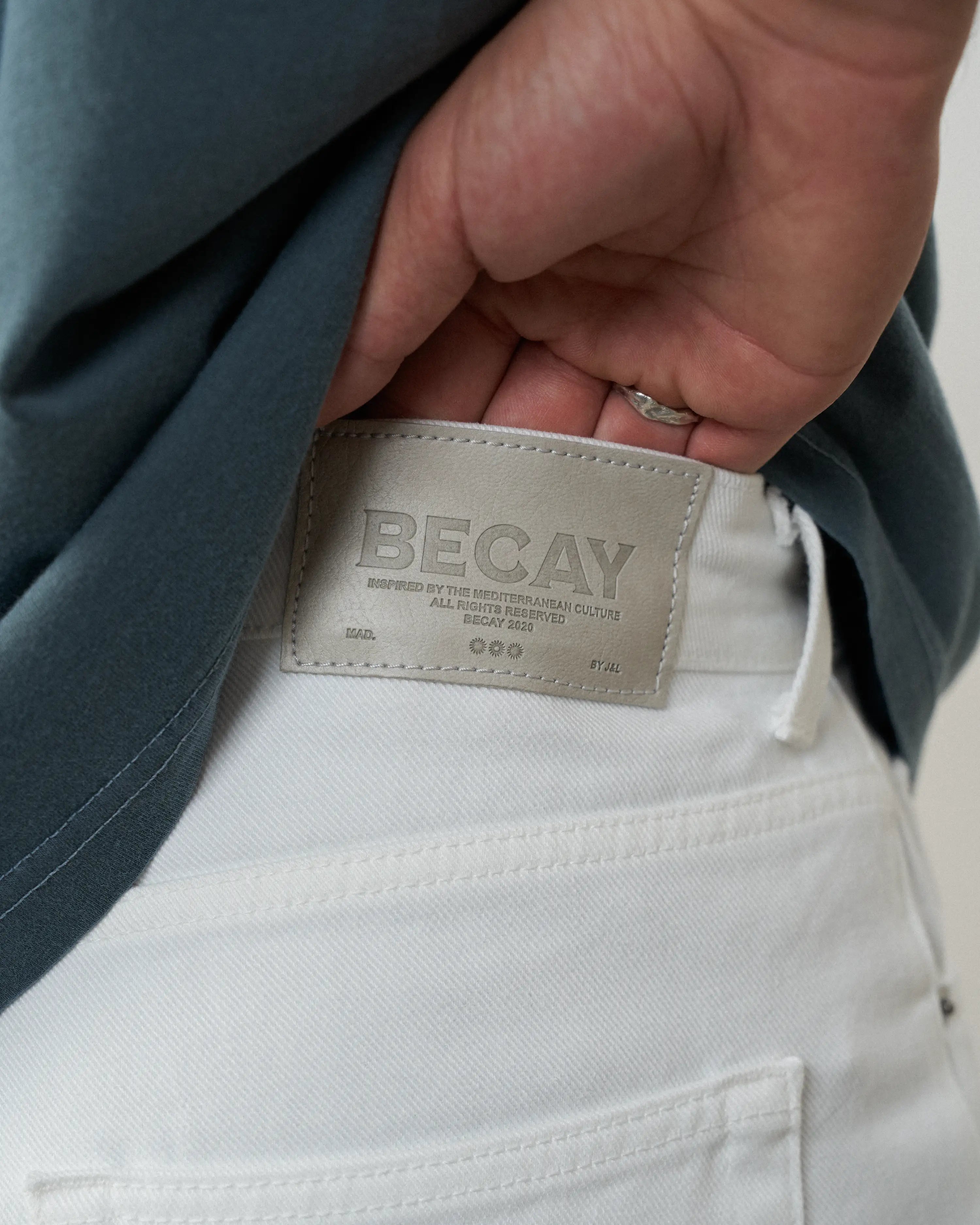 Billy Jeans White