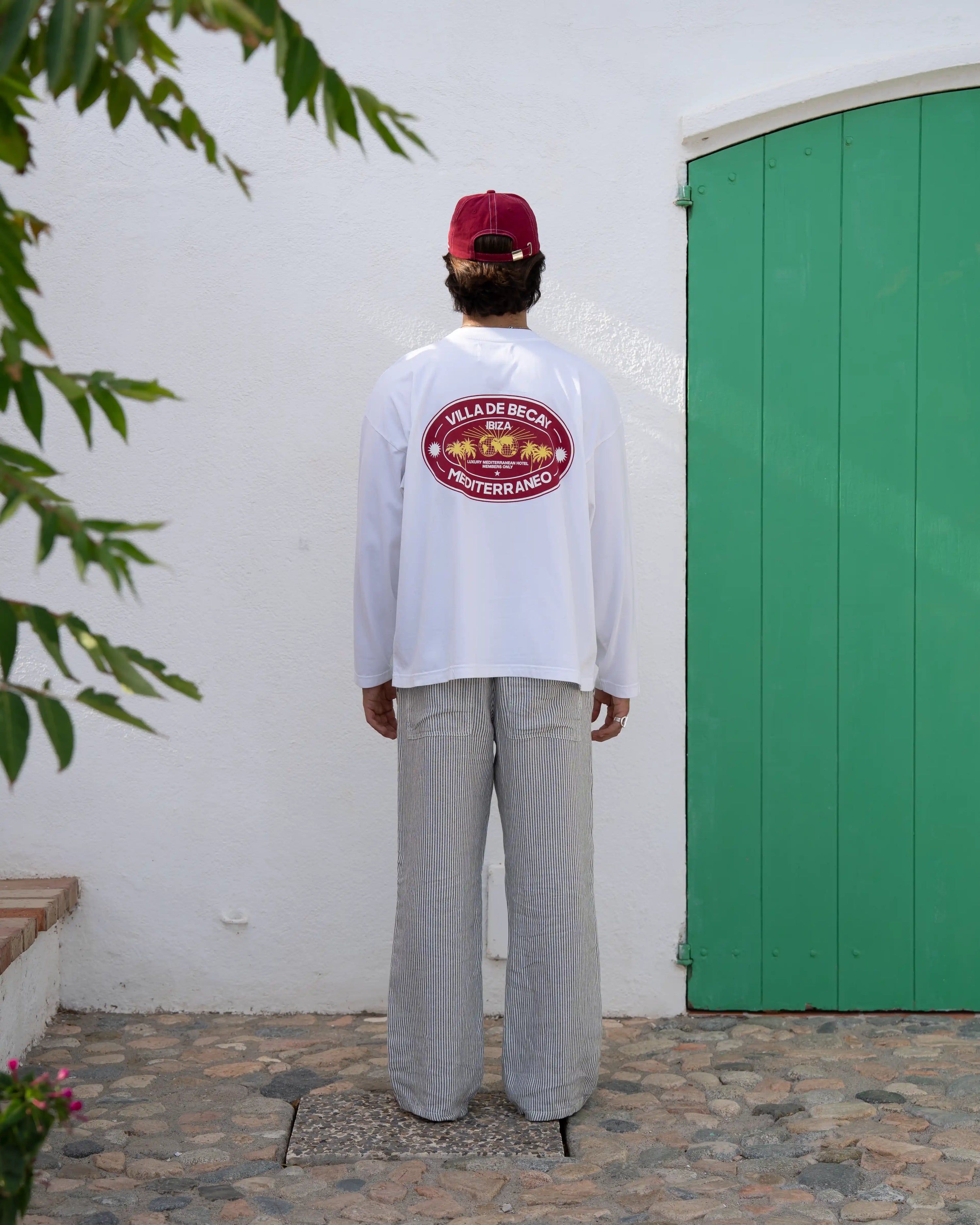 Hotel Longsleeve White & Red