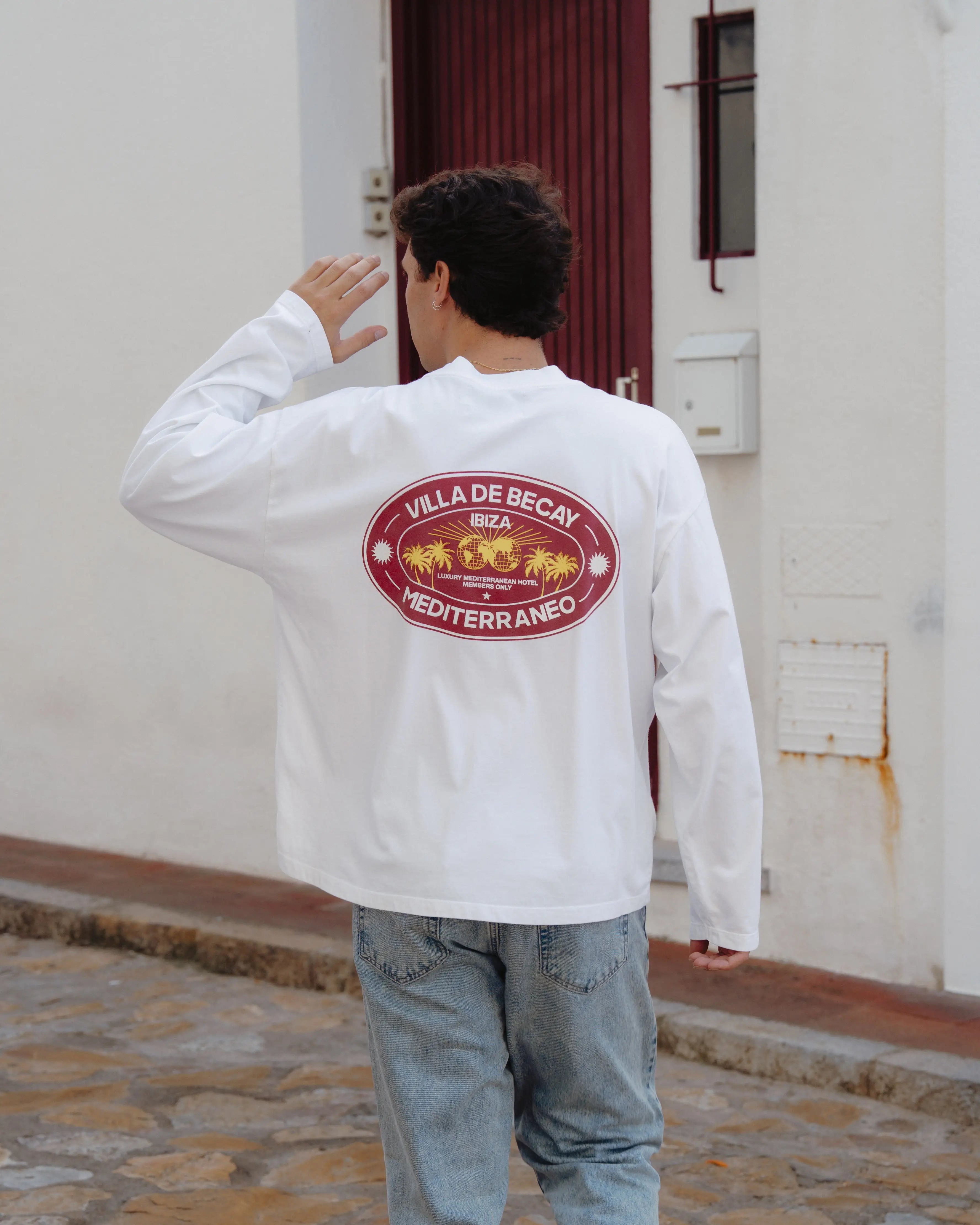 Hotel Longsleeve White & Red