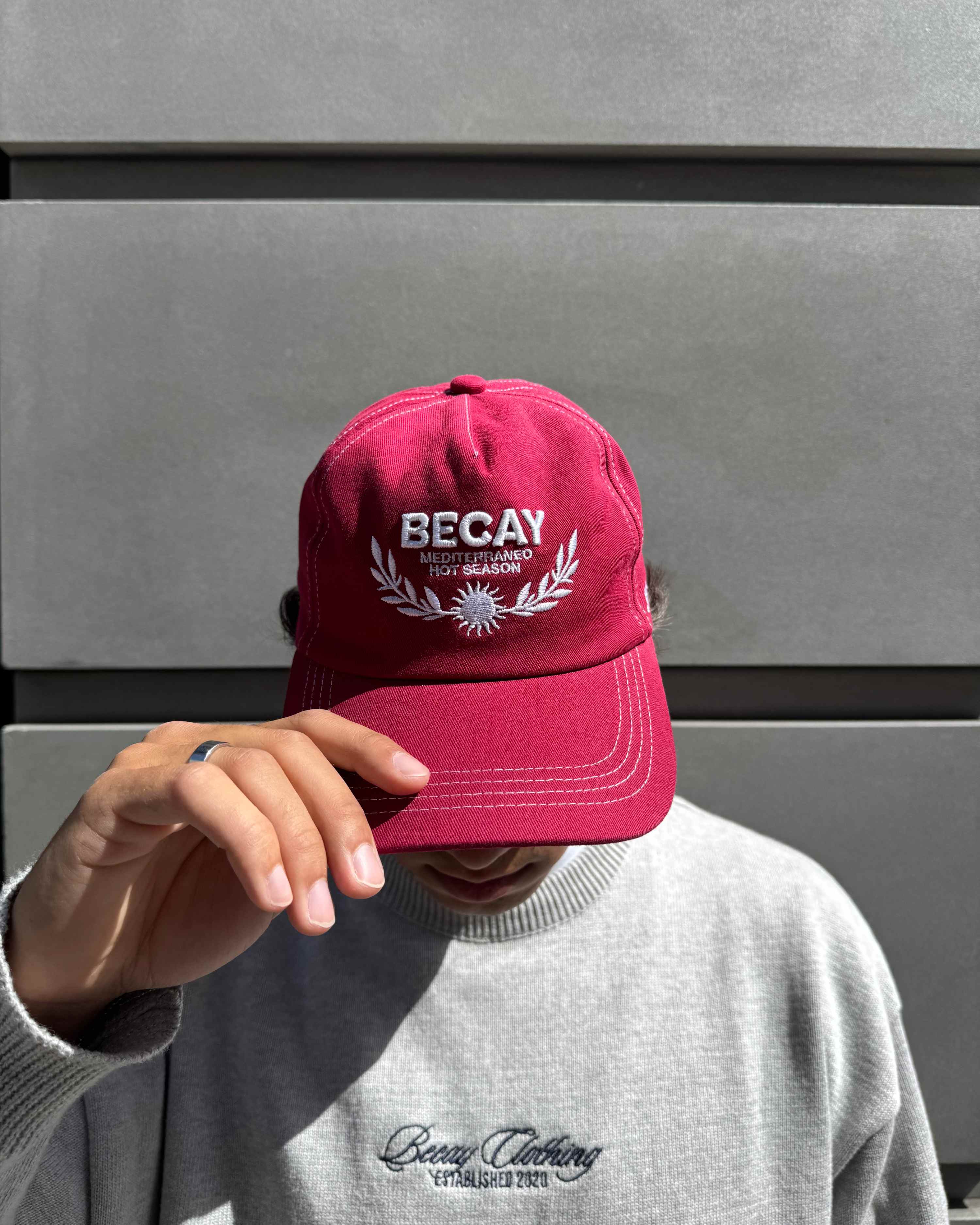 Mediterraneo Cap Red