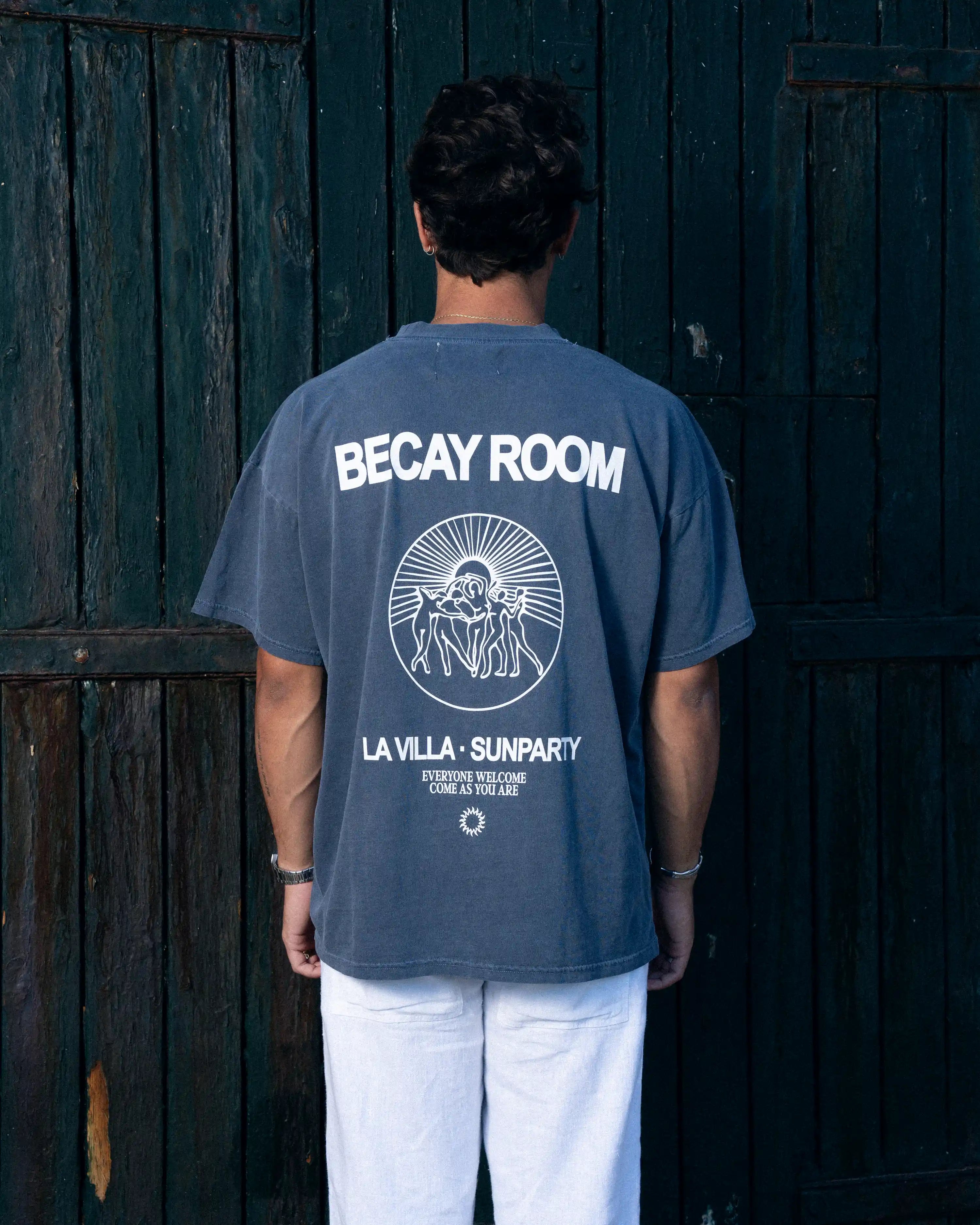 Villa Blue T-Shirt