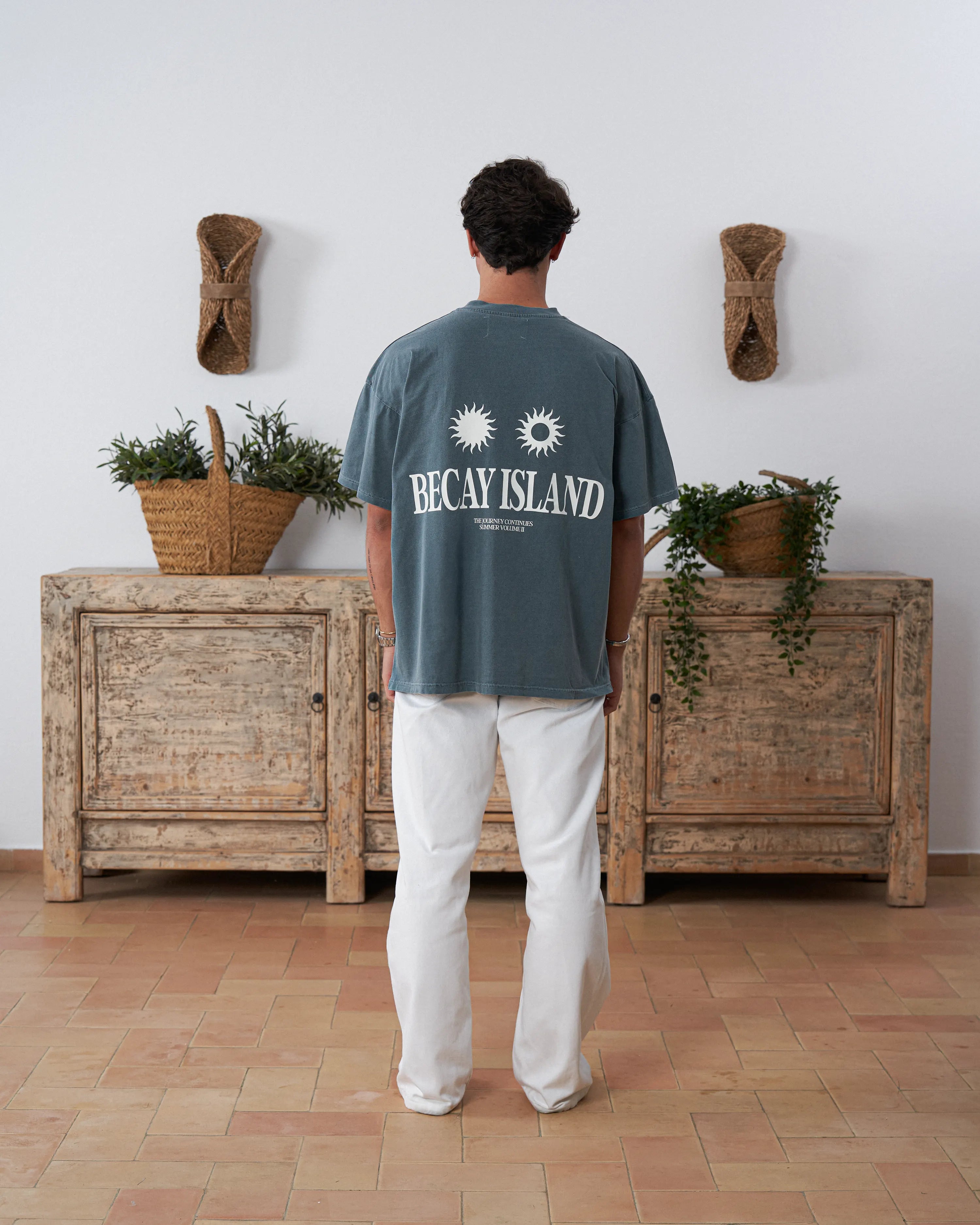 Island T-Shirt