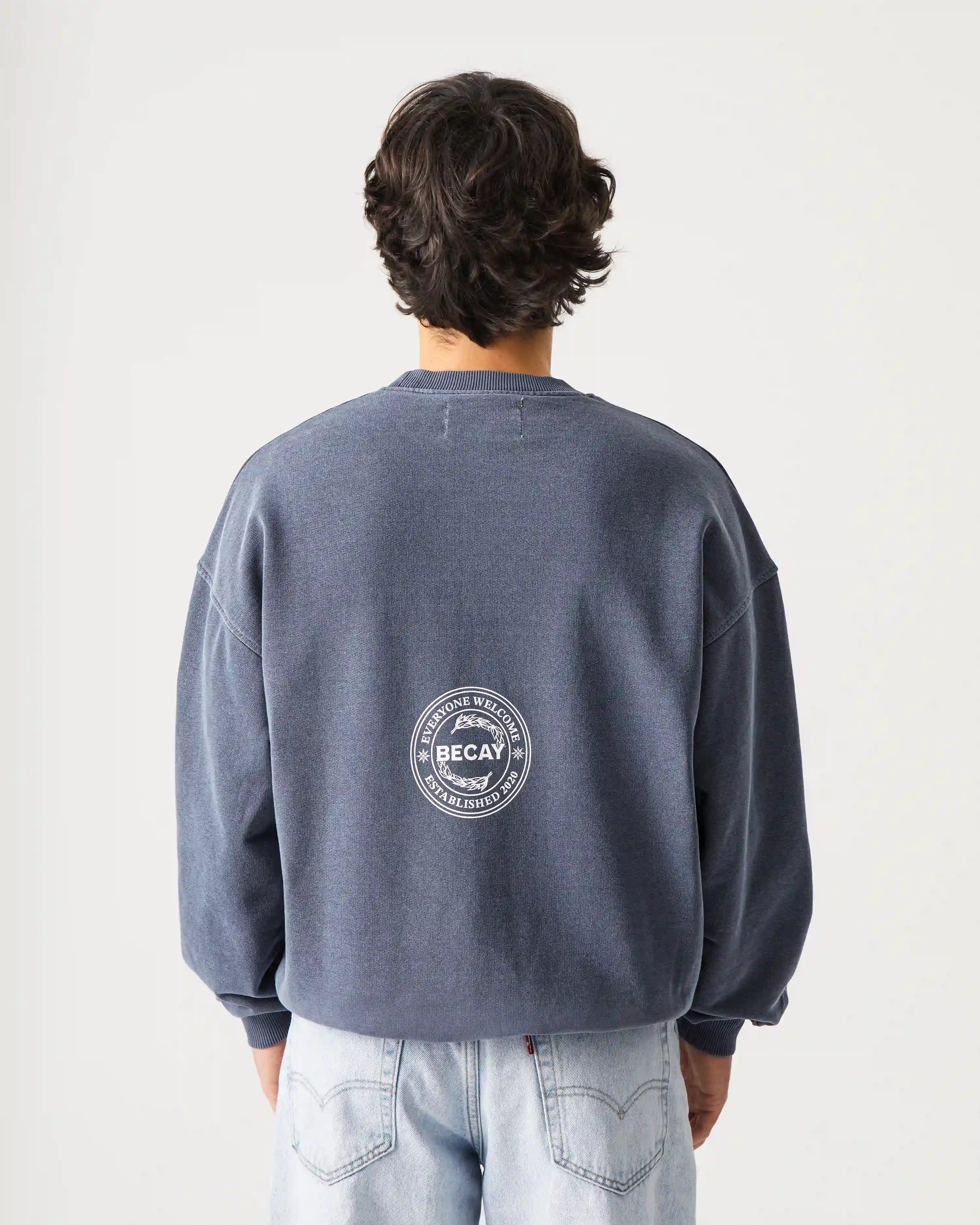 Insignia Crewneck Blue